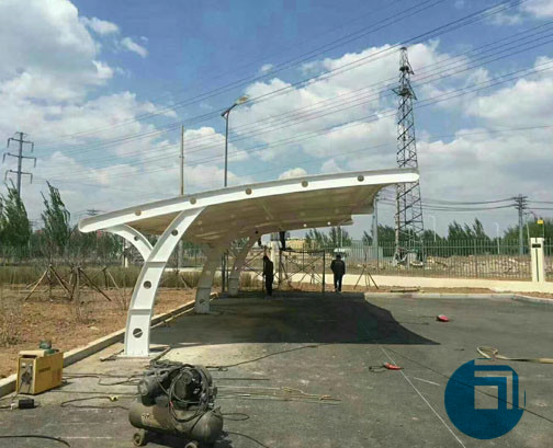 山西某公司膜結(jié)構(gòu)停車棚