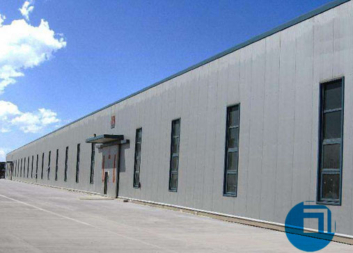 鋼結(jié)構(gòu)